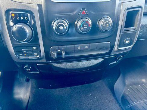 Used 2014 RAM 1500 Express image 20