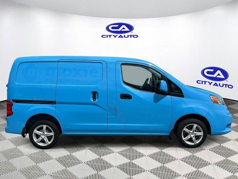 Used 2021 Nissan NV200 SV FWD image 2