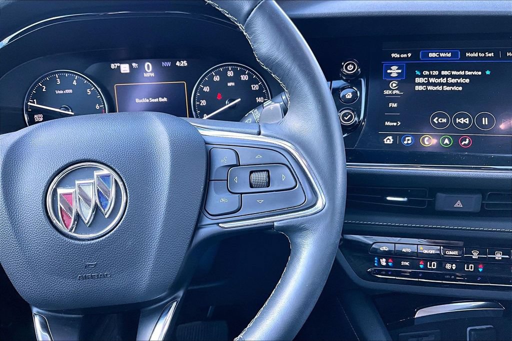 Used 2023 Buick Envision Avenir FWD image 21