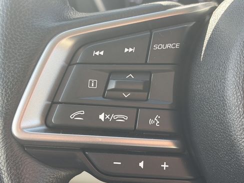 Certified 2023 Subaru Ascent Limited w/ Technology Package AWD/4WD image 17