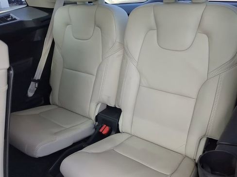 Used 2022 Volvo XC90 T6 Inscription AWD/4WD image 18