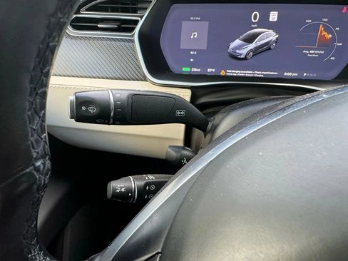 Used 2018 Tesla Model X 100D AWD/4WD image 19