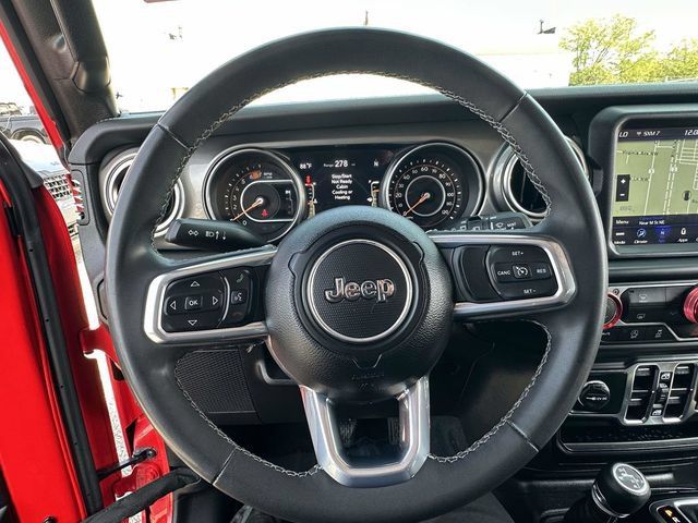 Used 2023 Jeep Wrangler Unlimited Sahara AWD/4WD image 13