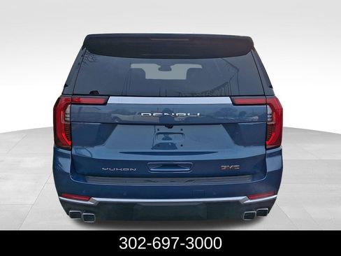 New 2026 GMC Yukon XL Denali w/ Sun & Power Step Package image 5