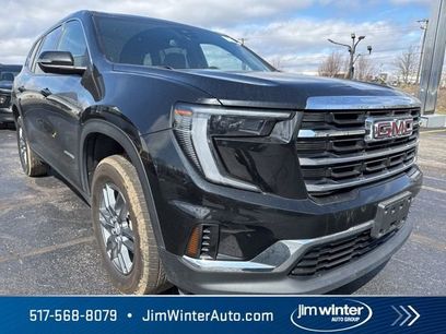 Used 2025 GMC Acadia Elevation