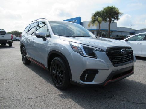 Used 2024 Subaru Forester Sport w/ Convenience Package AWD/4WD image 4