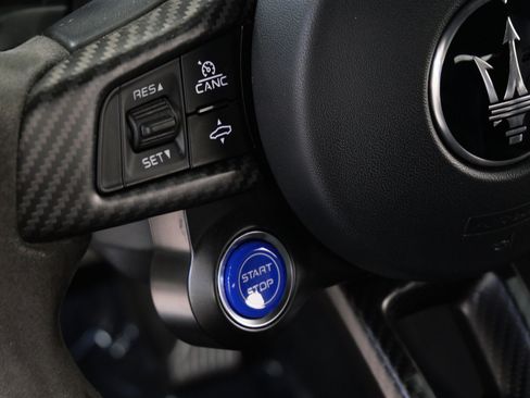 Used 2023 Maserati MC20 Coupe RWD image 29