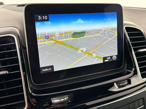 Used 2017 Mercedes-Benz GLE 350 image 24
