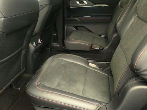 New 2026 Ford Explorer ST image 10