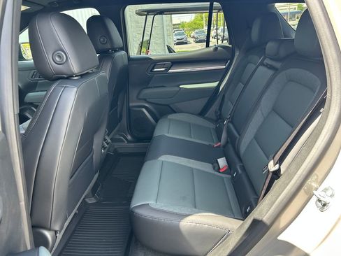 New 2026 GMC Terrain AT4 w/ LPO, Floor Liner Package AWD/4WD image 36