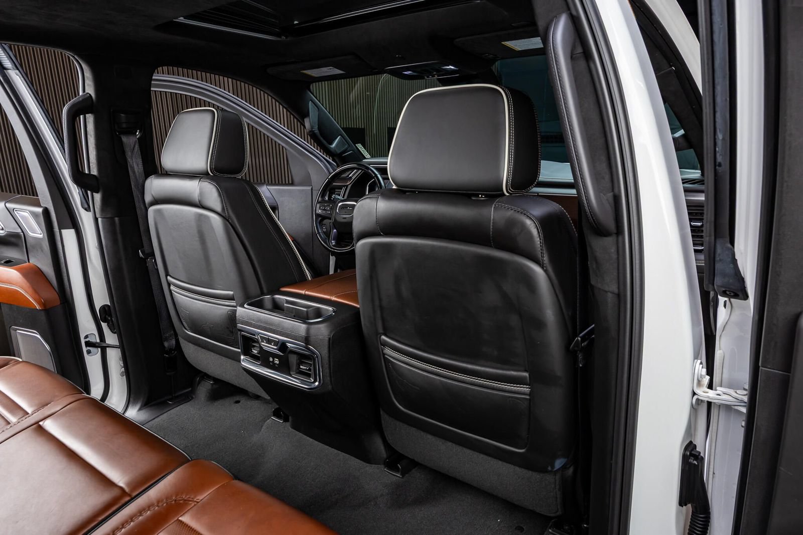 Used 2024 GMC Sierra 1500 Denali Ultimate AWD/4WD image 33