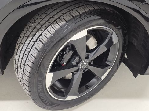 Used 2019 Audi SQ5 Premium Plus AWD/4WD image 52