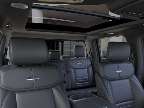 New 2026 Ford F250 Platinum AWD/4WD image 22