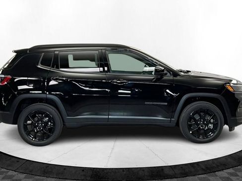 New 2026 Jeep Compass Latitude AWD/4WD image 6