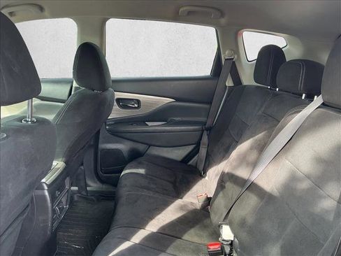 Used 2018 Nissan Murano S AWD/4WD image 14