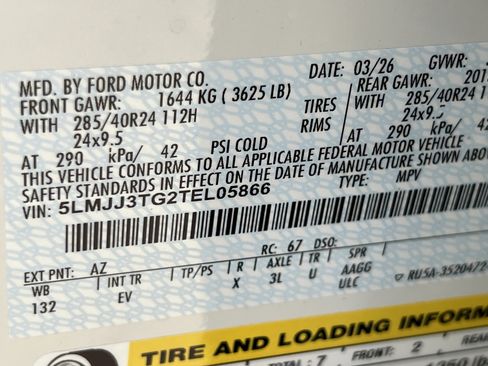New 2026 Lincoln Navigator L Black Label AWD/4WD image 26