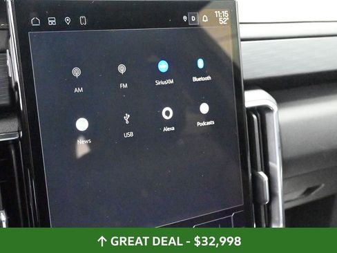 Used 2024 GMC Acadia Elevation image 31