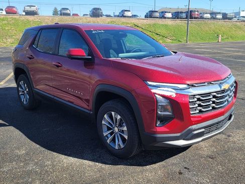 New 2026 Chevrolet Equinox LT w/ Safety and Technology Package FWD image 16