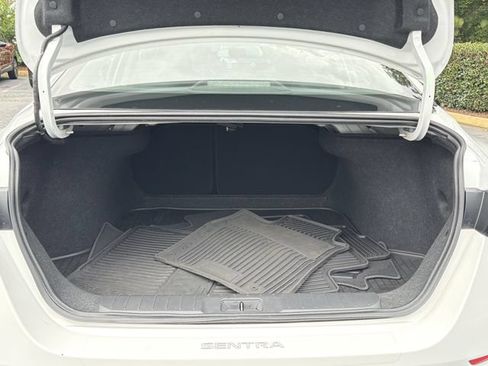 Used 2024 Nissan Sentra S FWD image 25