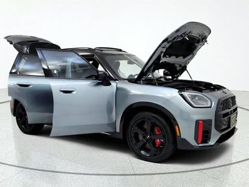 Used 2025 MINI Cooper Countryman John Cooper Works AWD/4WD image 11