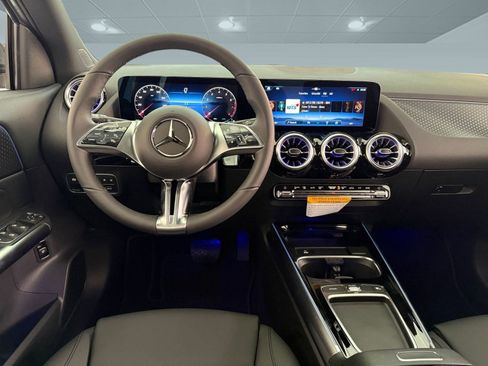 New 2026 Mercedes-Benz GLA 250 image 24