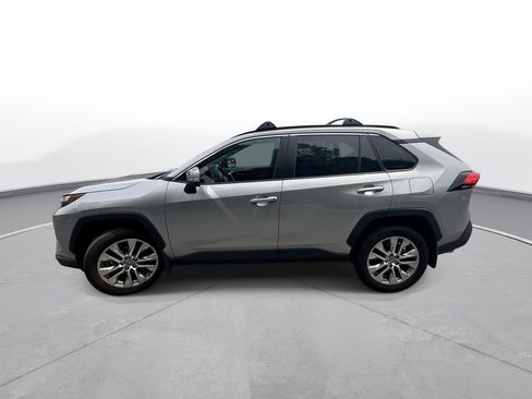 Used 2024 Toyota RAV4 XLE Premium FWD image 9