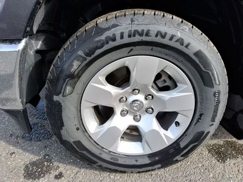 Used 2020 RAM 1500 Big Horn AWD/4WD image 10