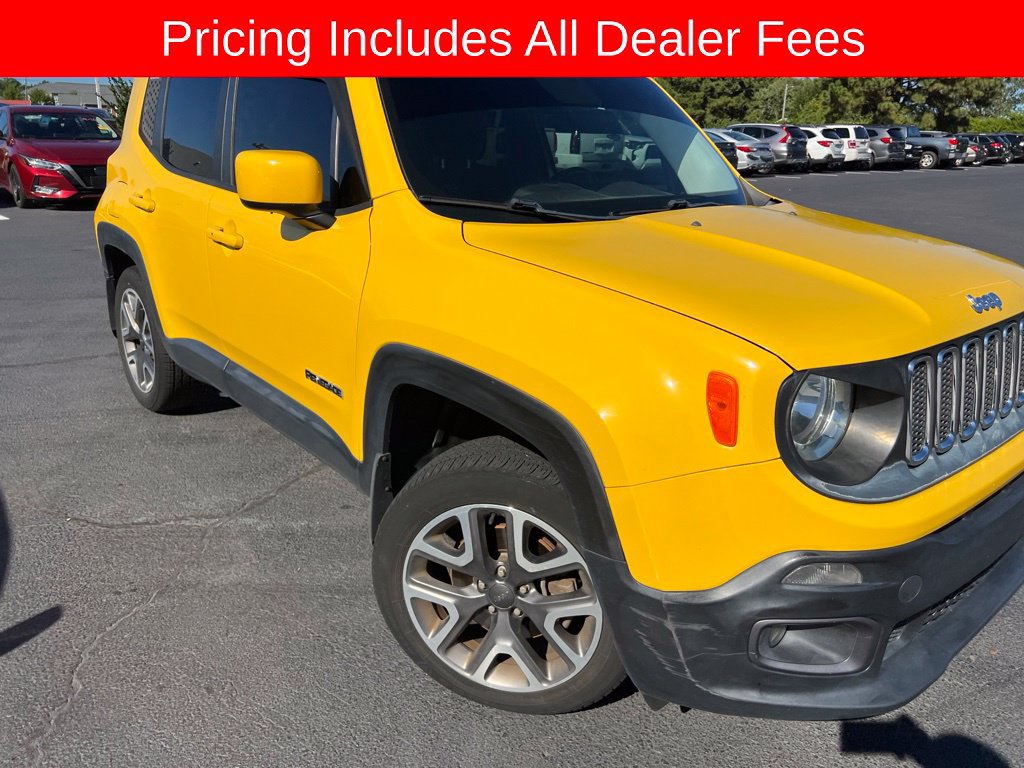 Used 2017 Jeep Renegade Latitude w/ Cold Weather Group AWD/4WD image 10