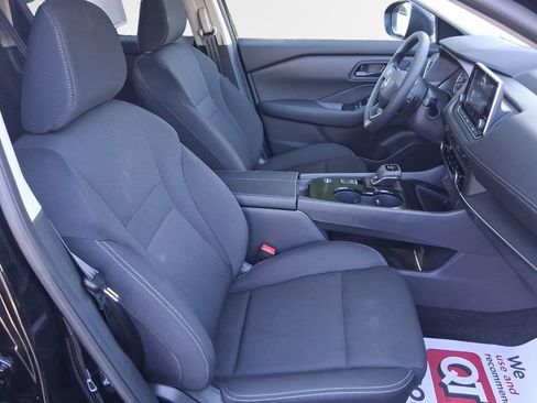 Used 2026 Nissan Rogue S FWD image 26