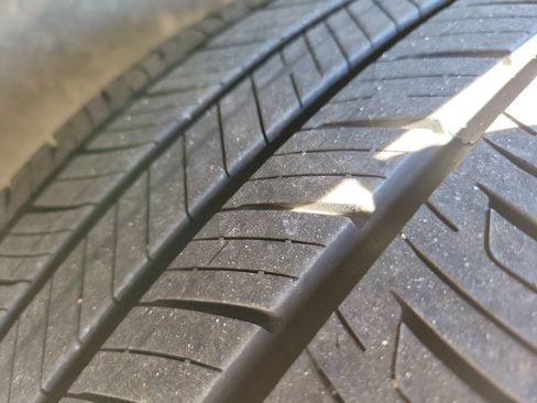 Used 2025 Nissan Sentra SV image 9