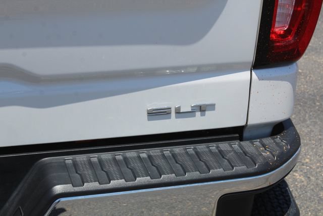 Used 2025 GMC Sierra 1500 SLT AWD/4WD image 5