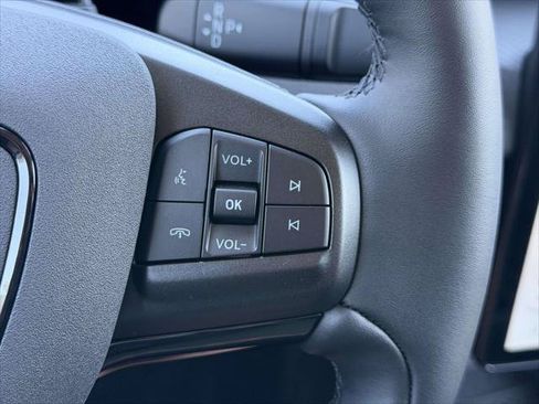 Used 2025 Ford Mustang Mach-E Premium AWD/4WD image 19