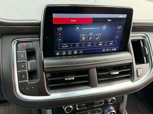 Used 2021 GMC Yukon SLT AWD/4WD image 14