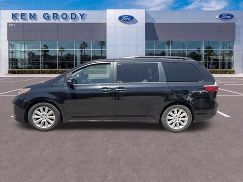 Used 2015 Toyota Sienna Limited Premium FWD image 3