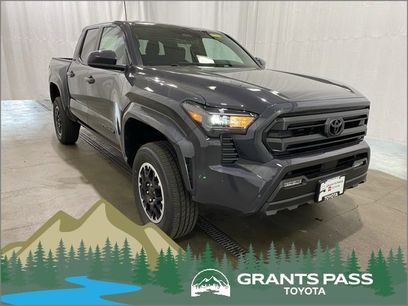 New 2025 Toyota Tacoma SR5