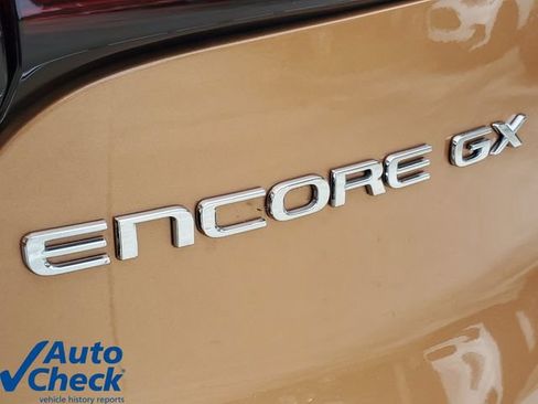 Used 2024 Buick Encore GX Sport Touring w/ Advanced Technology Package FWD image 10