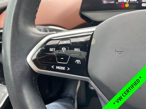 Certified 2022 Volkswagen ID.4 Pro S image 27