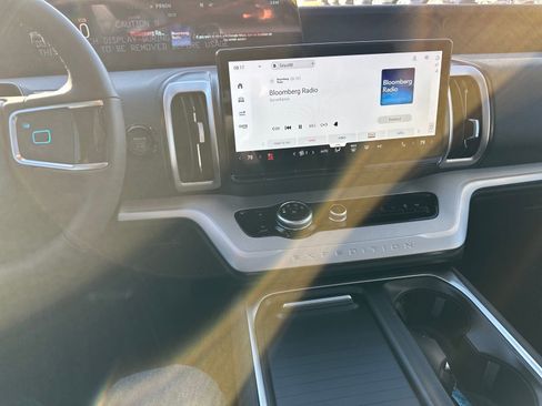 New 2025 Ford Expedition Max Active image 17