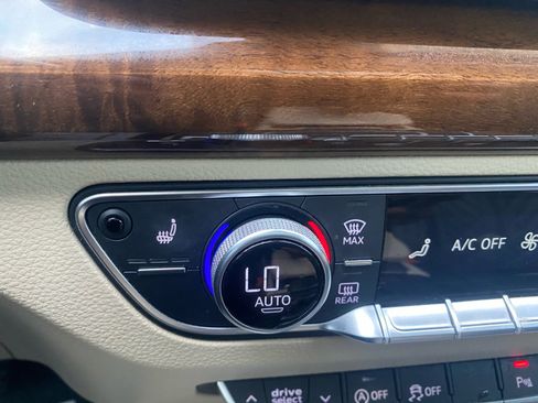 Used 2018 Audi Q5 2.0T Premium Plus image 26