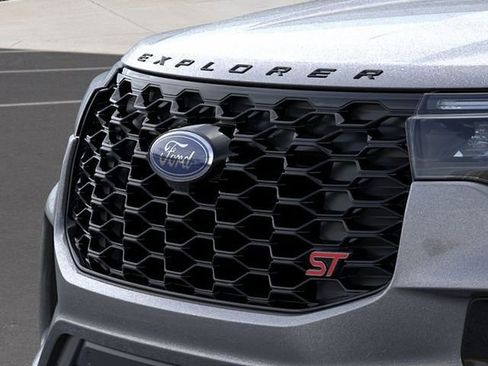 New 2026 Ford Explorer ST image 17