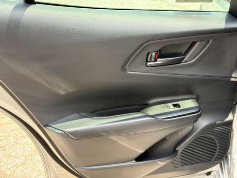 New 2026 Toyota Prius Plug-In Hybrid FWD image 24