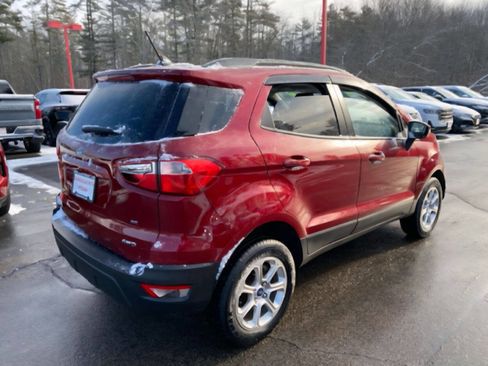 Used 2021 Ford EcoSport SE w/ SE Convenience Package image 3