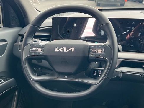 Used 2026 Kia EV9 Light RWD image 15