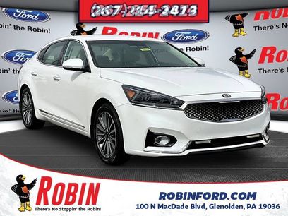 Used 2017 Kia Cadenza Premium w/ Luxury Package