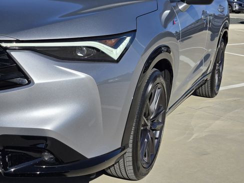 Certified 2025 Acura ADX A-Spec image 13