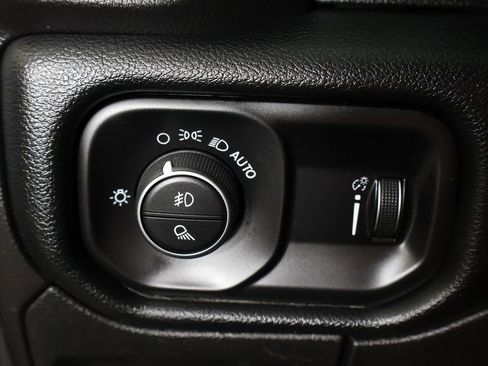 Used 2020 RAM 1500 Sport w/ Alpine Leather & Sound Group image 43