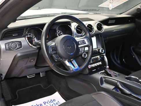 Used 2017 Ford Mustang GT Premium w/ Equipment Group 401A RWD image 17