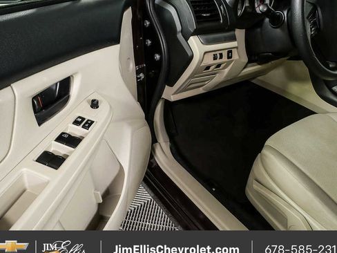 Used 2013 Subaru Impreza 2.0i image 7