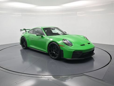 Certified 2026 Porsche 911 GT3 RWD image 32