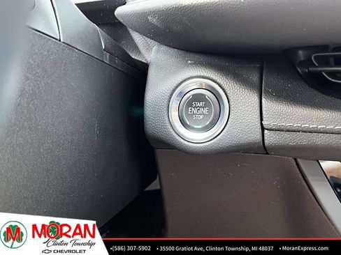 Certified 2023 Buick Envision Essence FWD image 26
